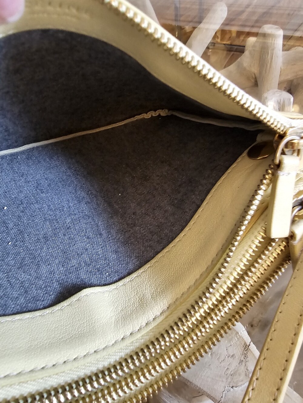 Celine Beige Leather Crossbody Bag - Picture 14 of 16